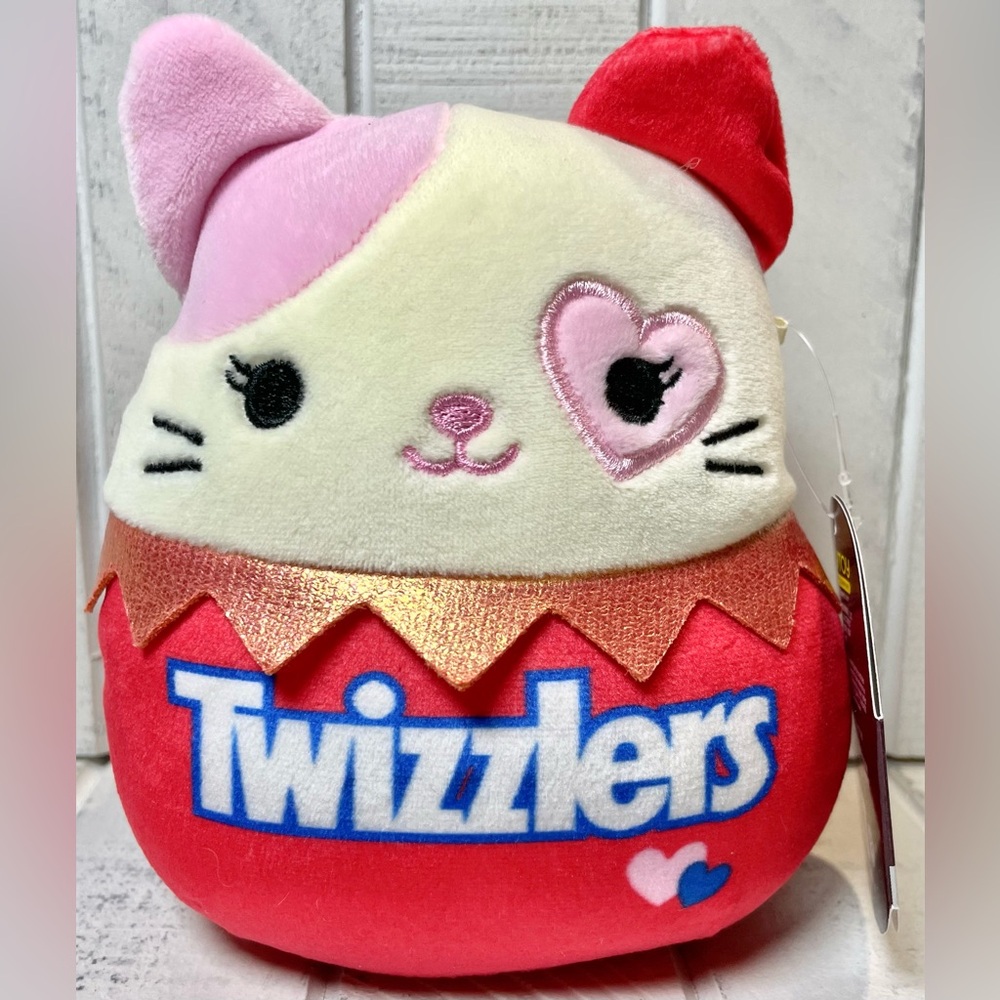 Squishmallow Hershey 5” Karina The Twizzlers Cat Candy Squad 2021 Plush Toy NWT